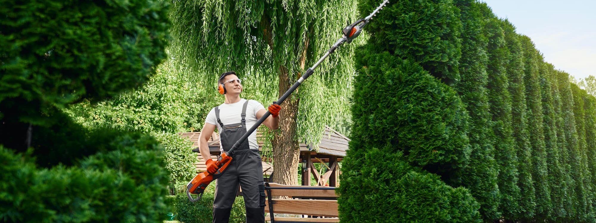 ENTRETIEN_ESPACES_VERTS_SYSTEME_ARROSSAGE_4 2000X750 | Concept Paysage Entretien des espaces verts : abattage, débroussaillage, arrosage vers Altkirch et Saint-Louis Saint-Louis