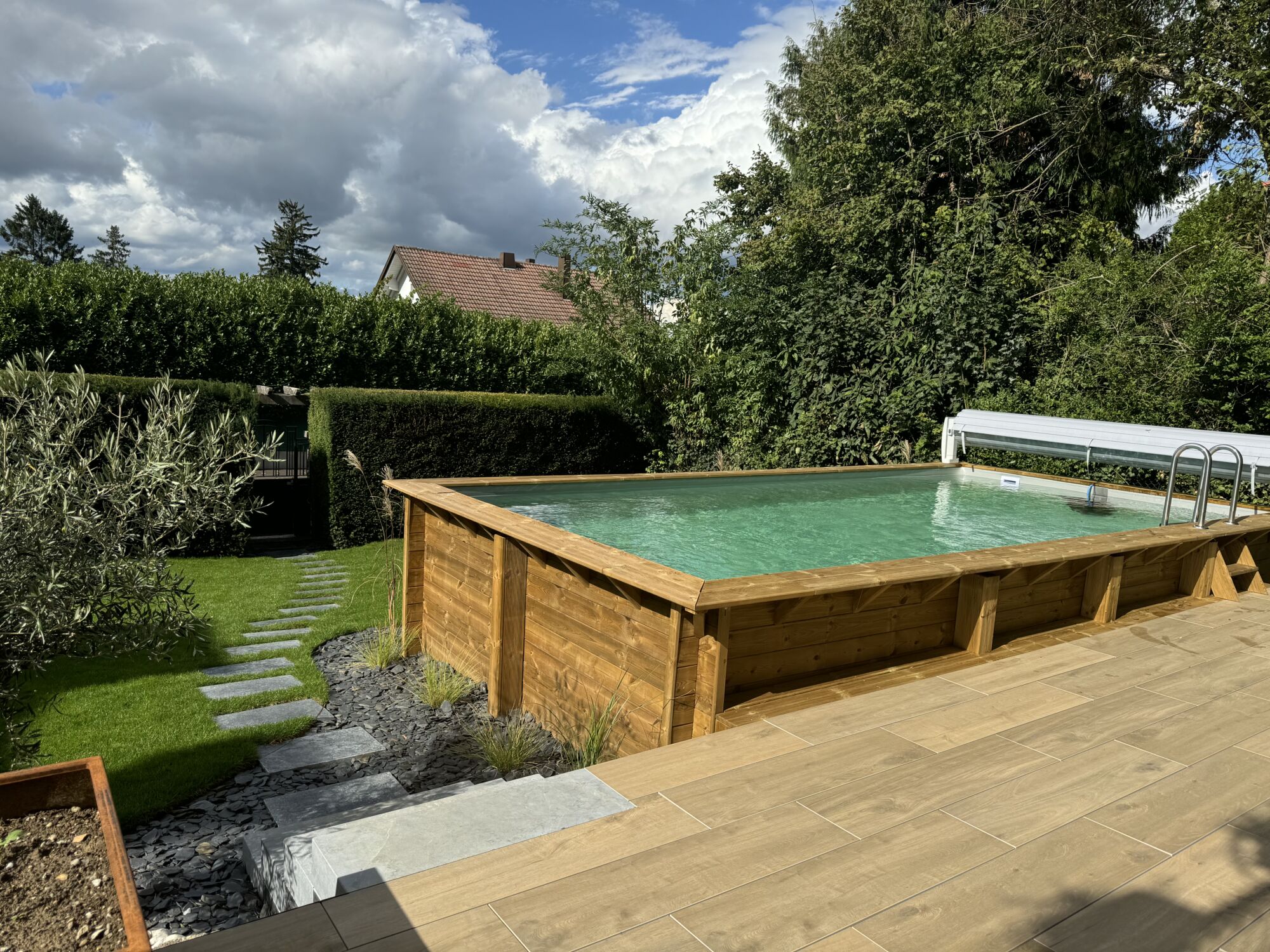 L’hivernage : une étape essentielle pour préserver votre piscine et votre jardin 🍂❄️ Wittenheim