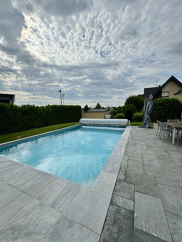 L’hivernage : une étape essentielle pour préserver votre piscine et votre jardin 🍂❄️ Saint-Louis 1